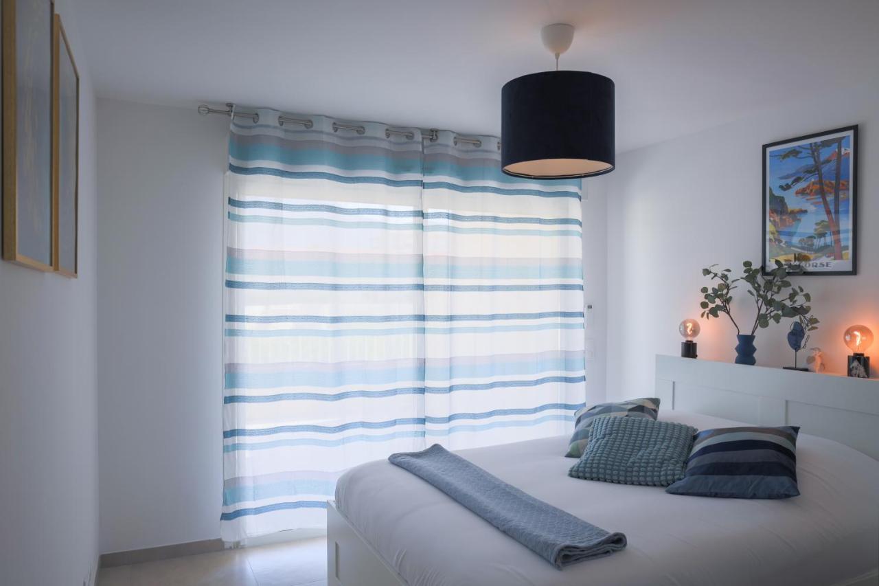 לומיו Appartement La Balagne , Bord De Mer, Grande Terrasse, Sant'Ambroggio מראה חיצוני תמונה