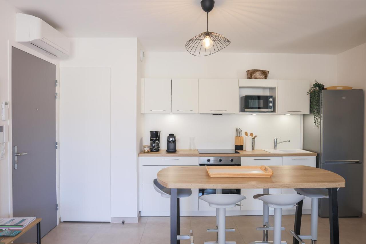 לומיו Appartement La Balagne , Bord De Mer, Grande Terrasse, Sant'Ambroggio מראה חיצוני תמונה