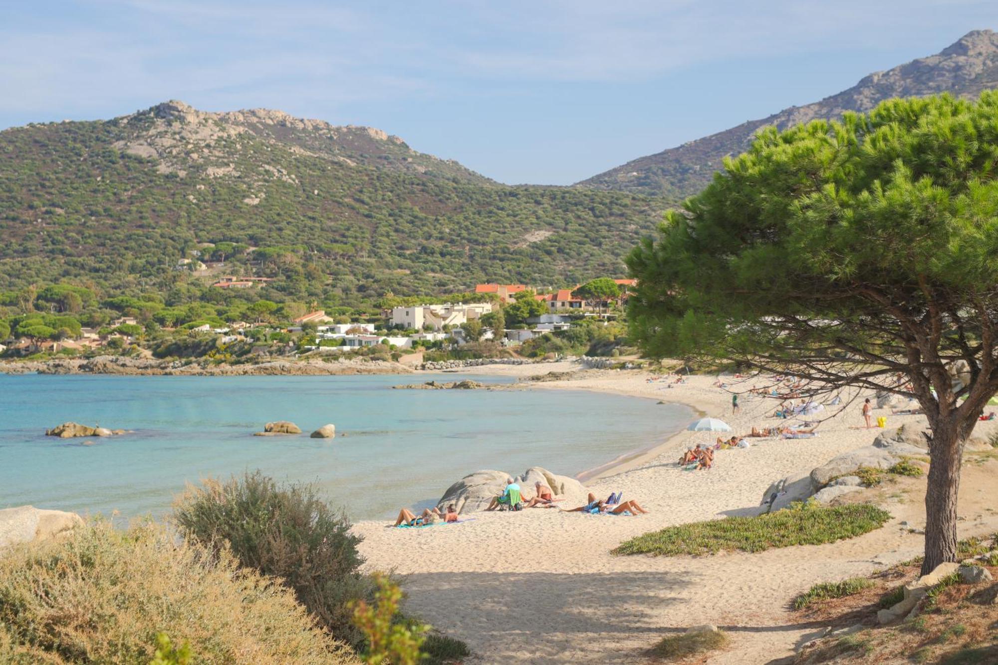 לומיו Appartement La Balagne , Bord De Mer, Grande Terrasse, Sant'Ambroggio מראה חיצוני תמונה